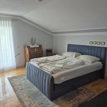 Luxury 4br Velden Pool Grill Villa *