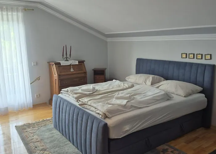 Luxury 4br Velden Pool Grill Willa *